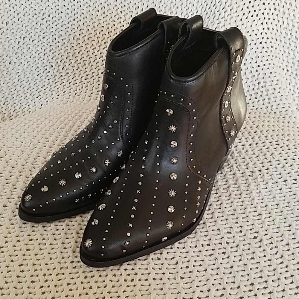 Sam Edelman Brian Studed Pull On Black Ankle Booties Size 6.5
